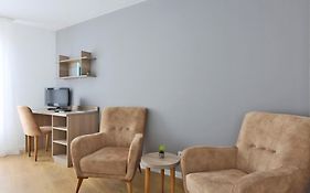 KOSY Appart'Hôtels - La Maison Des Chercheurs